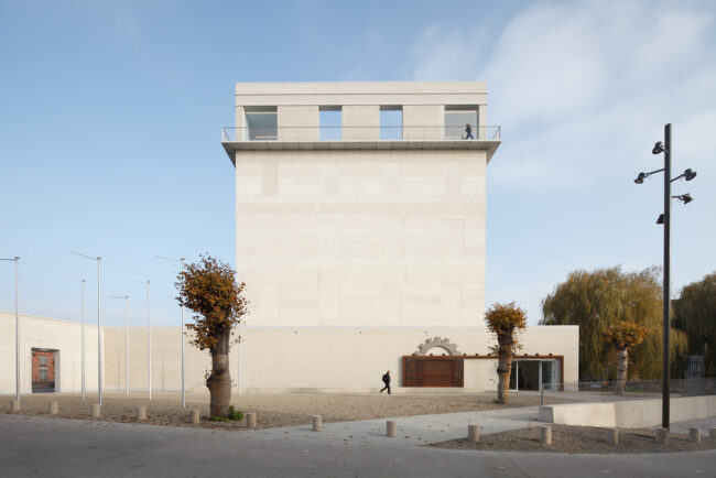 Museum en memoriaal Kazerne Dossin, Mechelen, AWG architecten (Foto: Stijn Bollaert) Museum en memoriaal Kazerne Dossin, Mechelen, AWG architecten (Foto: Stijn Bollaert)