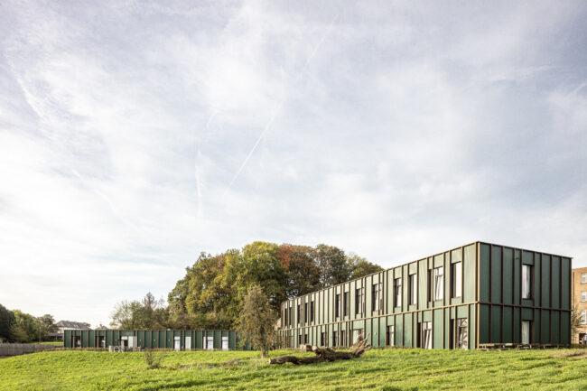 Nursing Home Zonnelied, ZAmpone architectuur & MADAM architectuur ©Tim Van de Velde